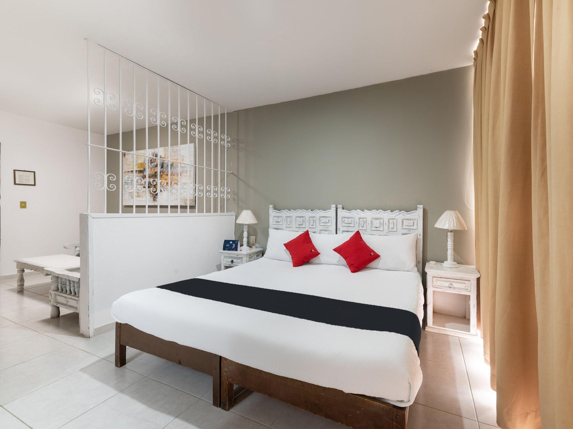 Suites Internacional 萨波潘 外观 照片